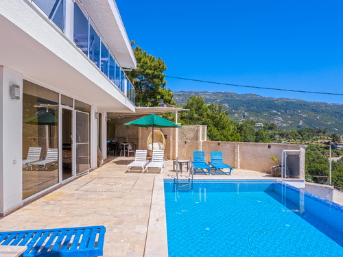  gece  -  Kasım
  | Kalkan Üzümlü'de Deniz Manzaralı 8 Kişilik Muhafazakar Villa